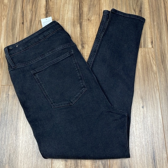 Madewell 10” High-Rise Skinny Jeans in Starkey Wash, Size 35 - Picture 8 of 17